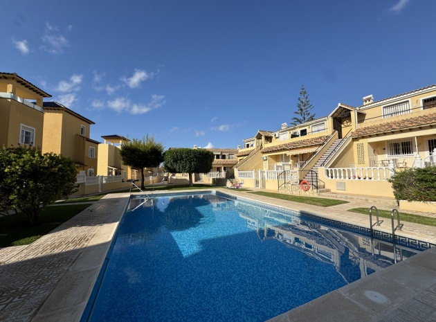 Appartement - Wederverkoop - Villamartin - lomas del golf