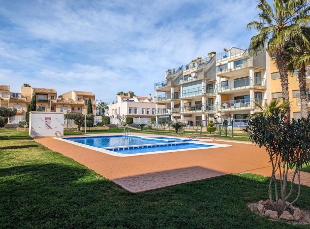 Appartement - Wederverkoop - Villamartin - Villamartin