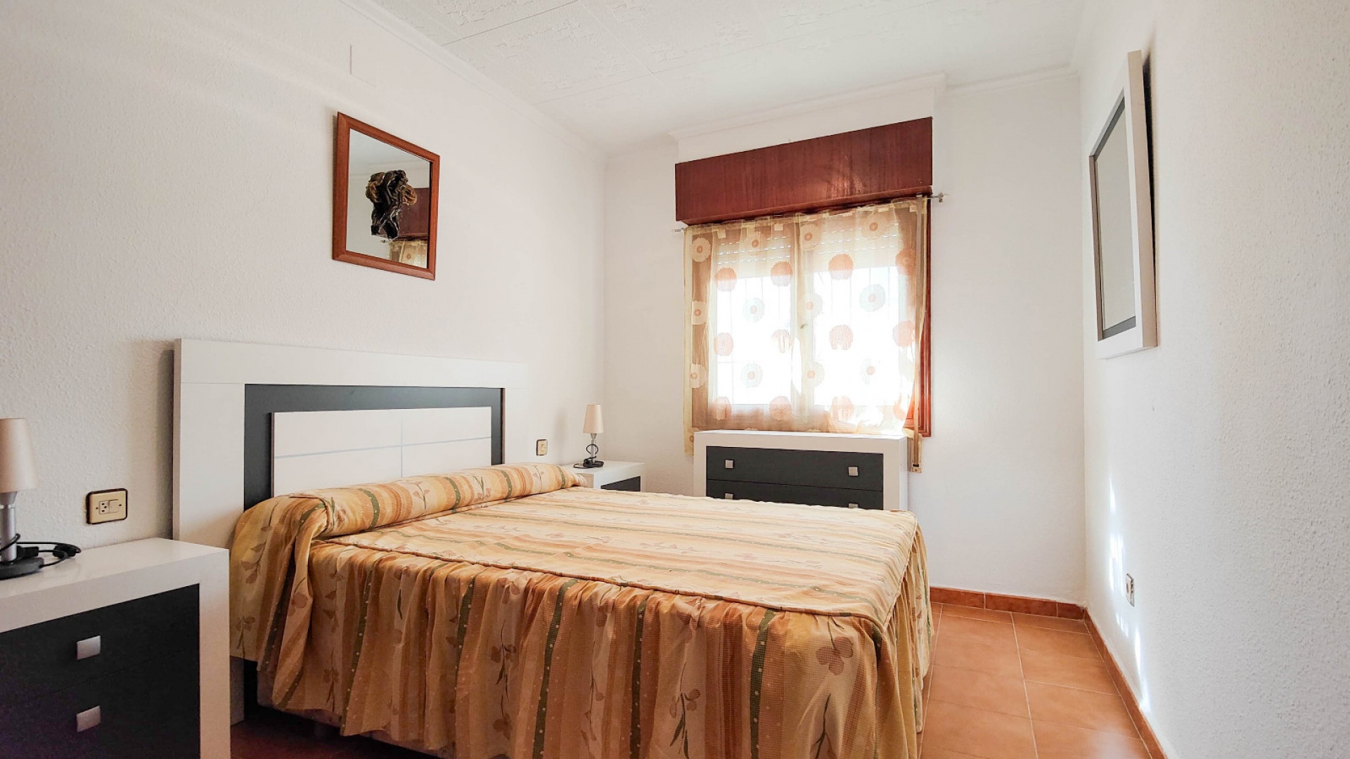 Återförsäljning - Bungalow - Torrevieja - Nueva Torrevieja