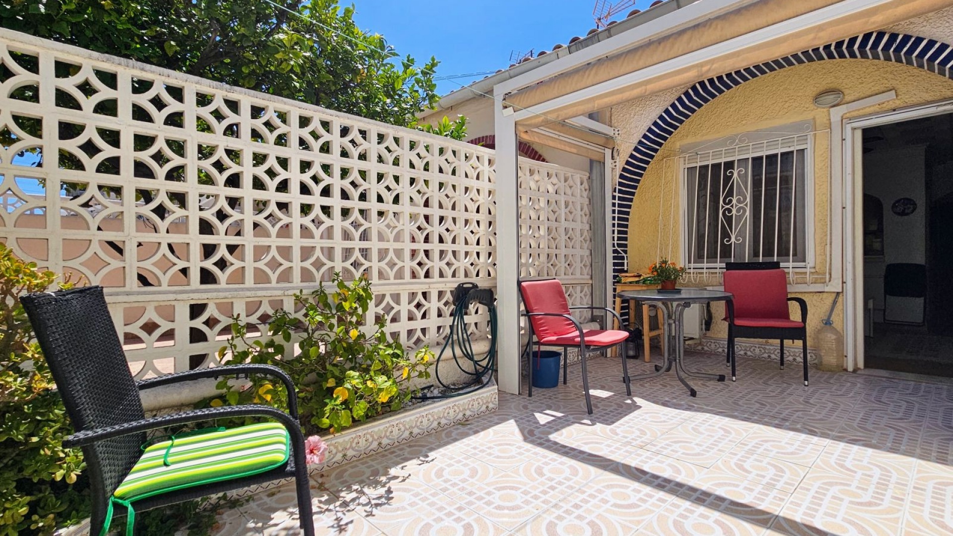 Återförsäljning - Bungalow - Torrevieja - Nueva Torrevieja