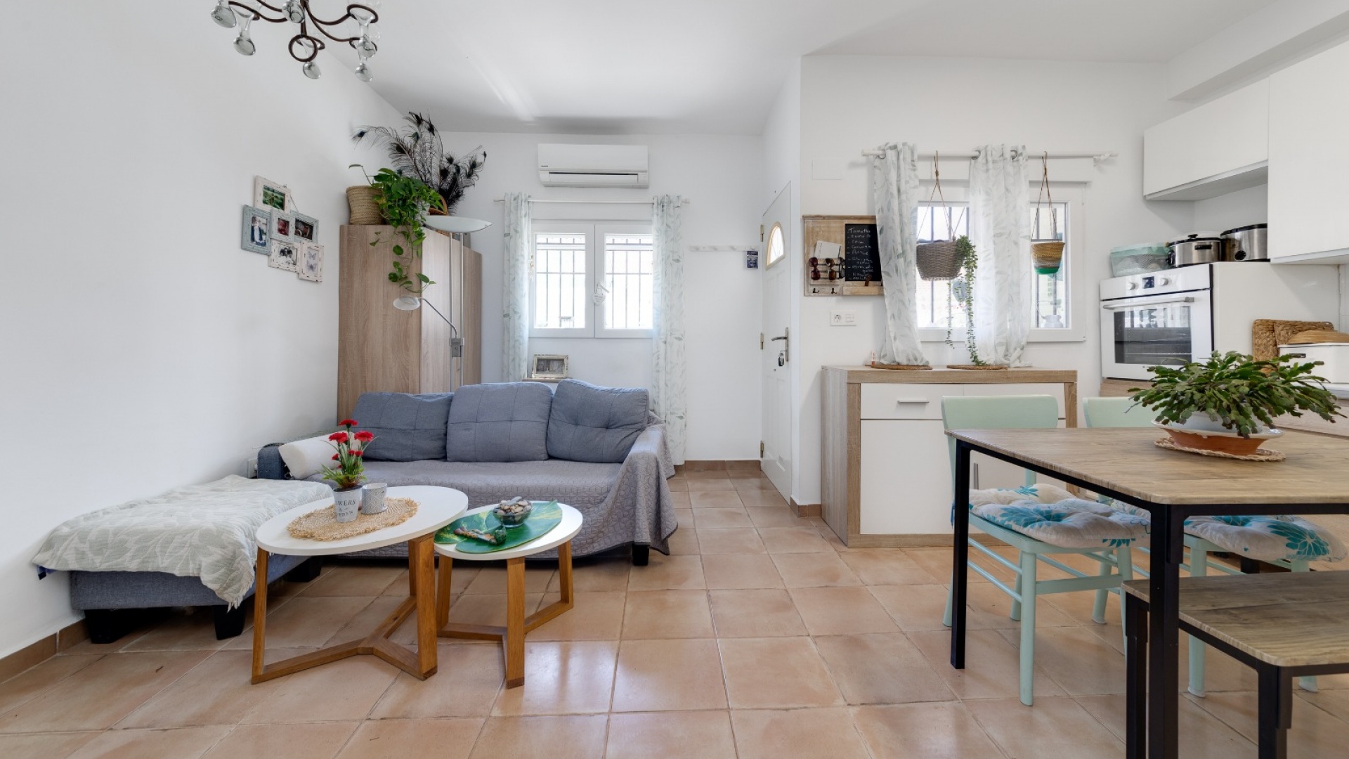 Återförsäljning - Bungalow - Torrevieja - san luis