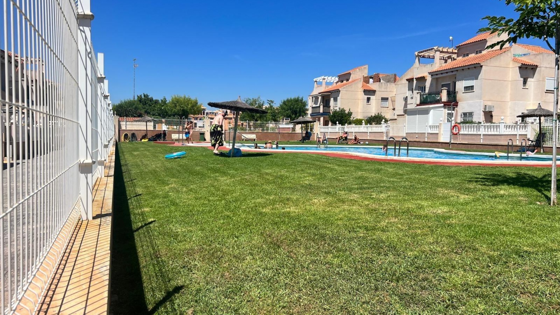 Återförsäljning - Lägenhet - Playa Flamenca - duque de ahumada