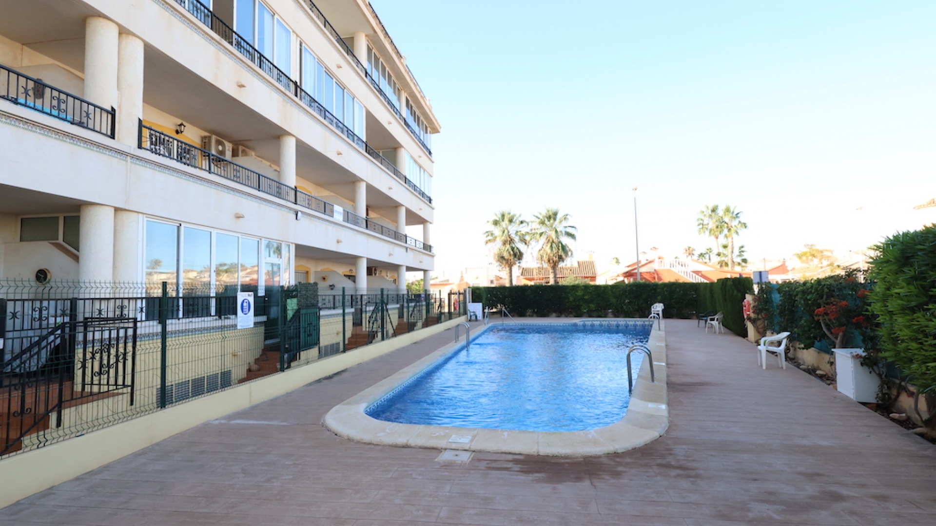 Återförsäljning - Lägenhet - Playa Flamenca - la mirada