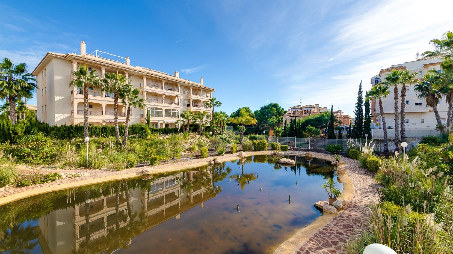 Återförsäljning - Lägenhet - Playa Flamenca - Laguna Golf