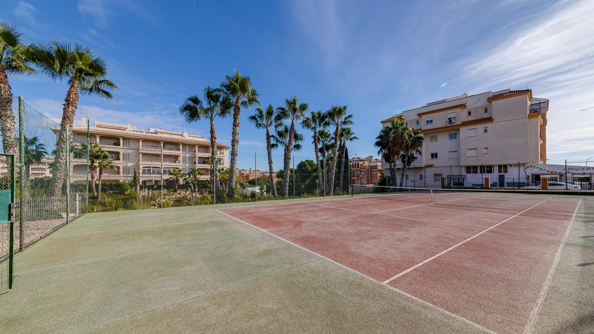 Återförsäljning - Lägenhet - Playa Flamenca - Laguna Golf