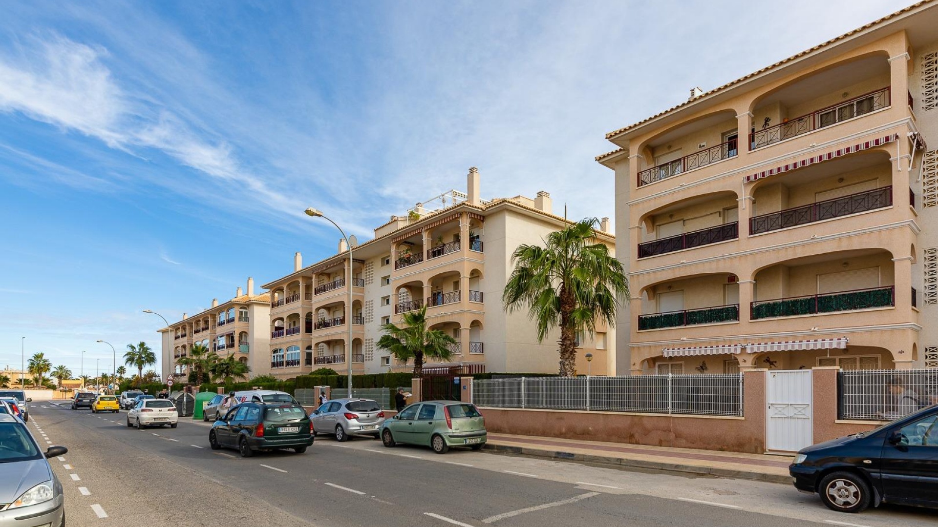 Återförsäljning - Lägenhet - Playa Flamenca - Laguna Golf