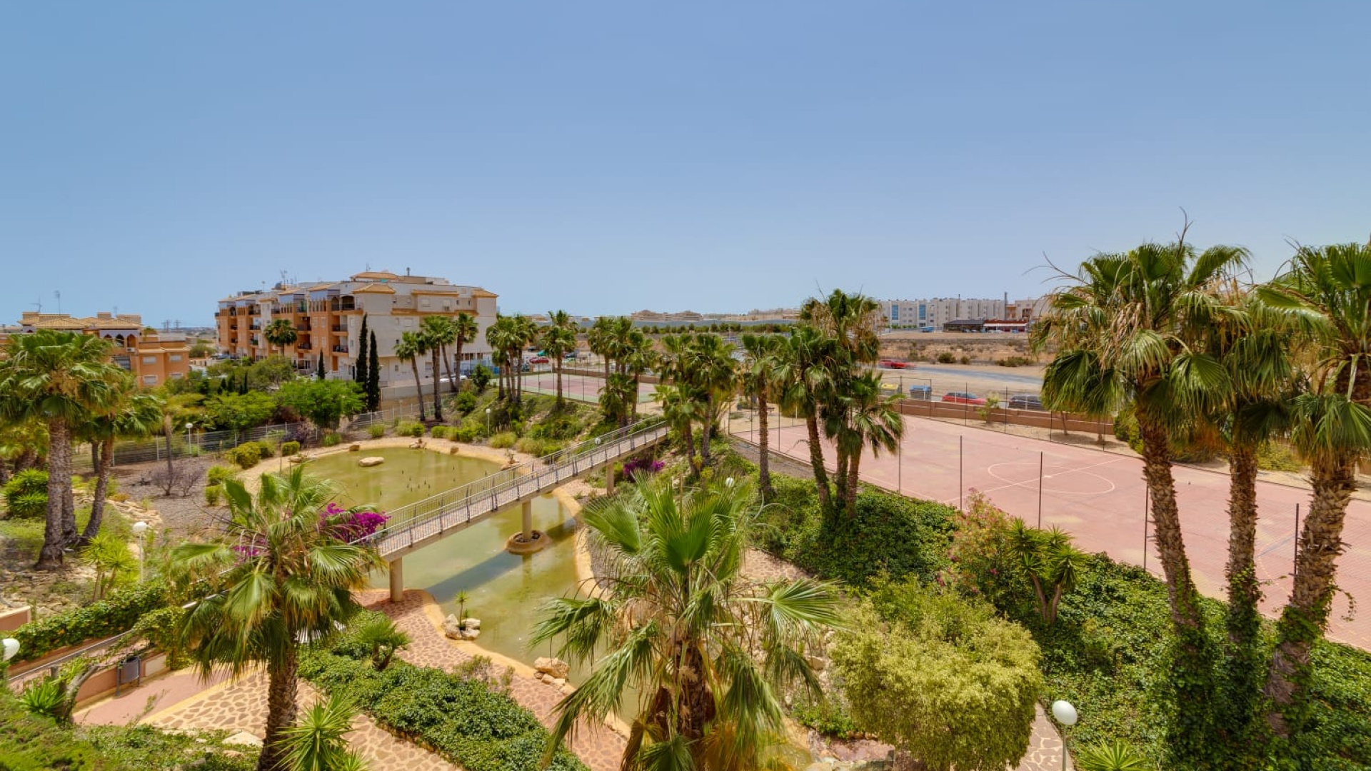 Återförsäljning - Lägenhet - Playa Flamenca - Laguna Golf