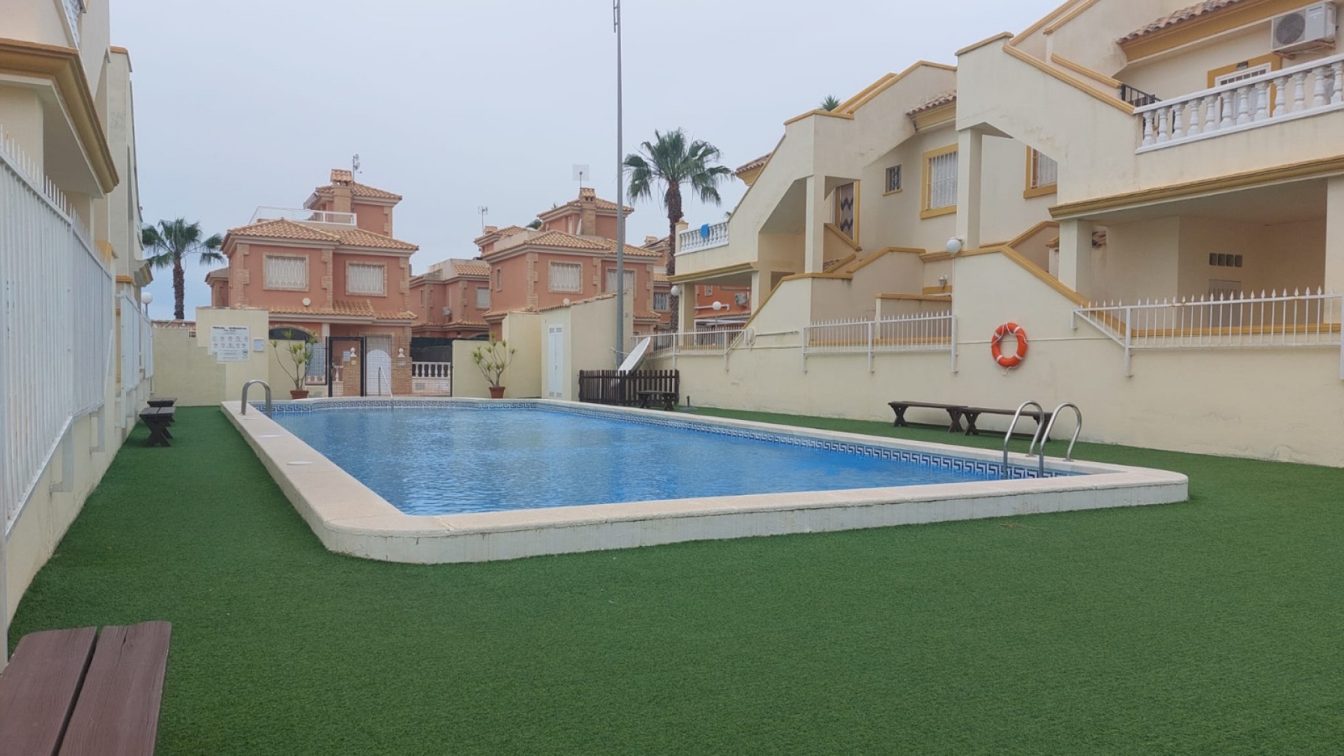 Återförsäljning - Lägenhet - Playa Flamenca - Teruel Numancia