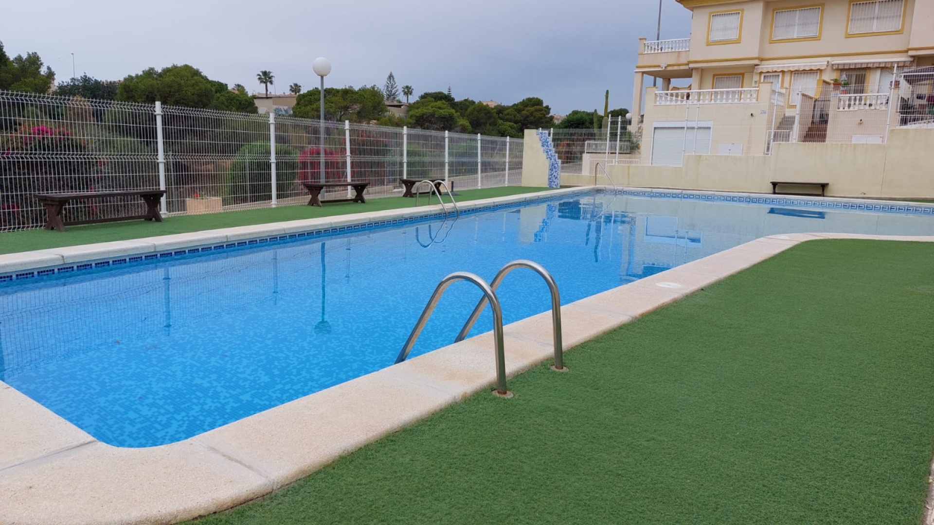 Återförsäljning - Lägenhet - Playa Flamenca - Teruel Numancia