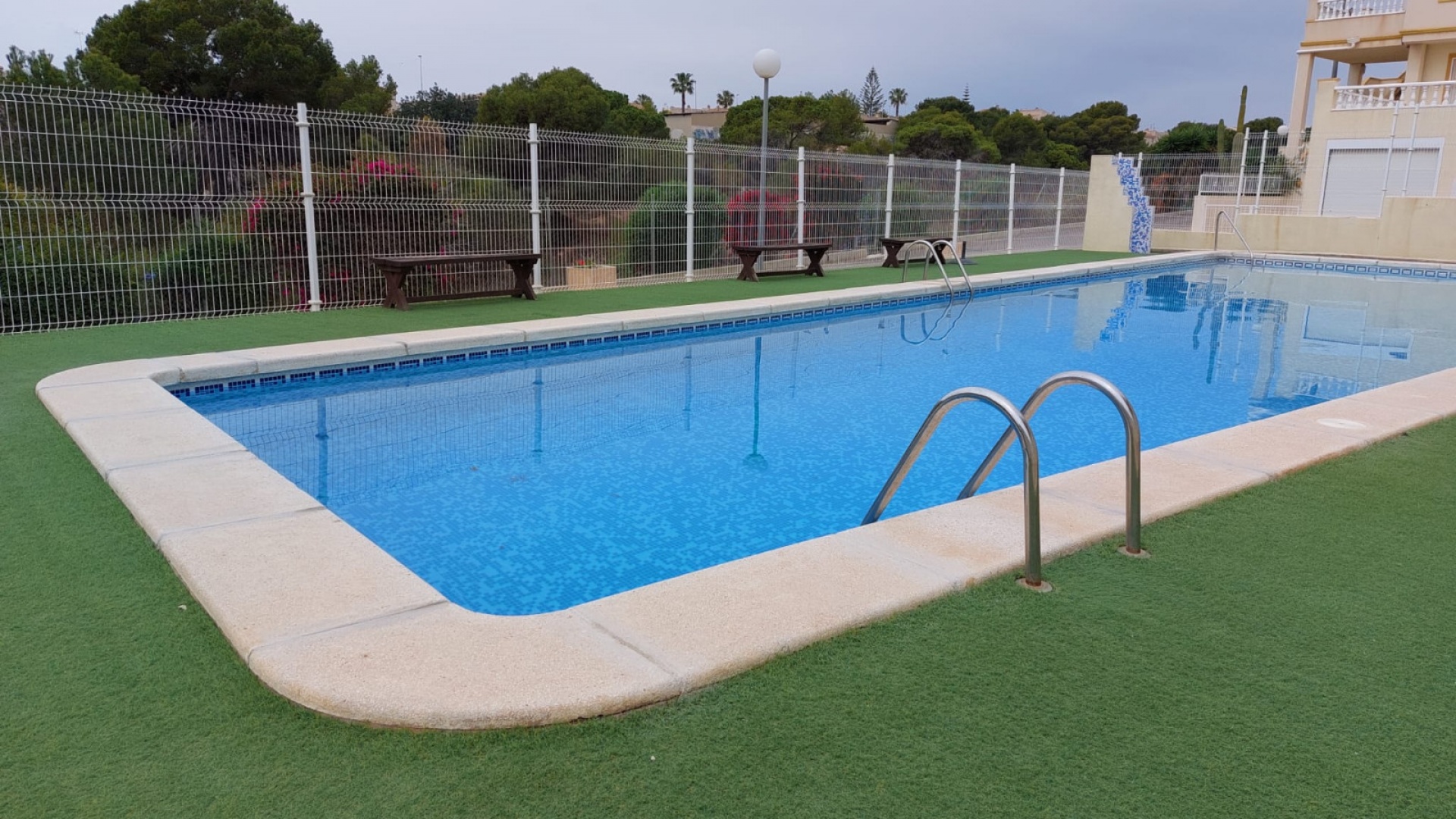 Återförsäljning - Lägenhet - Playa Flamenca - Teruel Numancia