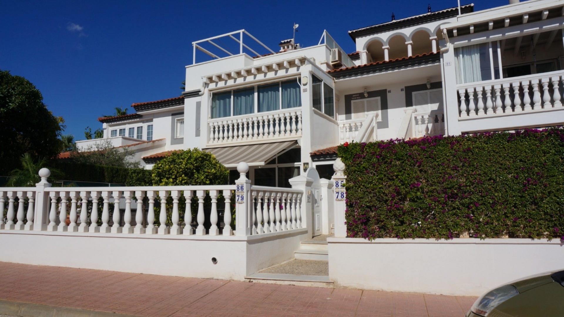 Återförsäljning - Lägenhet - Playa Flamenca - zeniamar