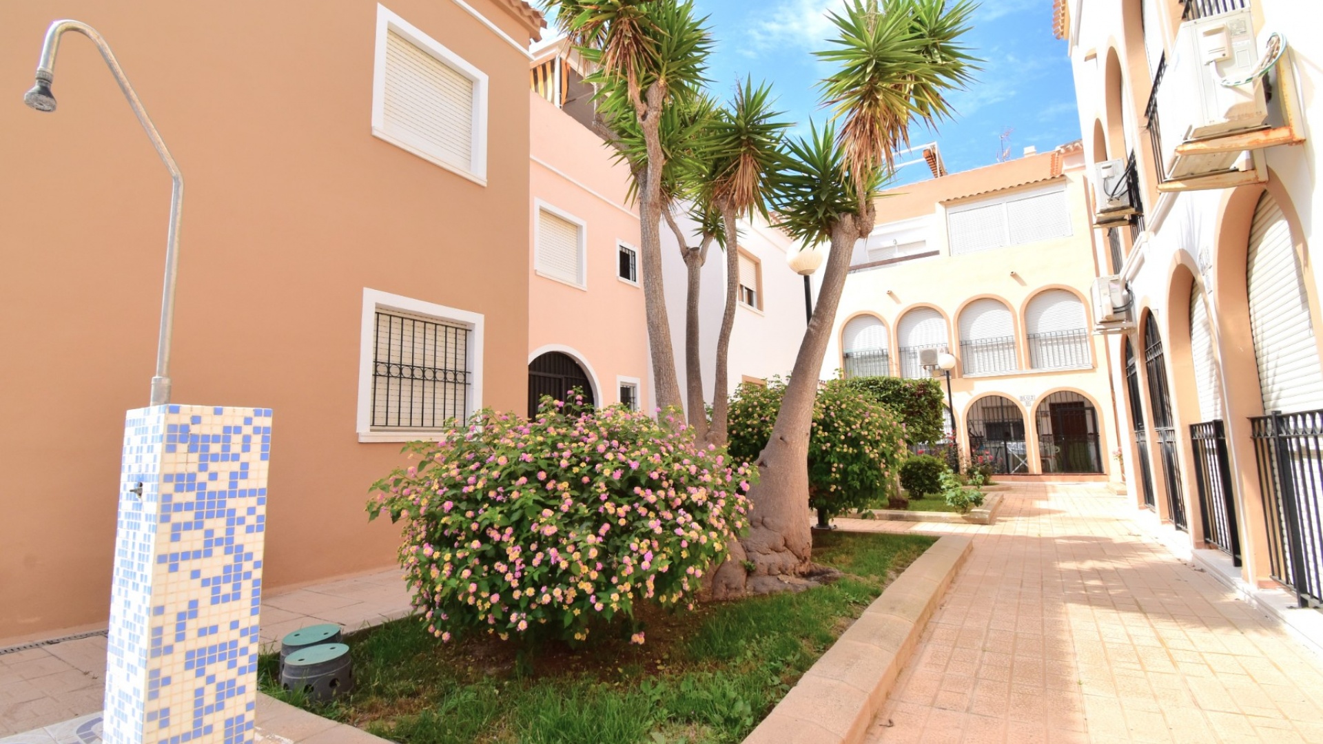 Återförsäljning - Lägenhet - Torrevieja - Mar Azul