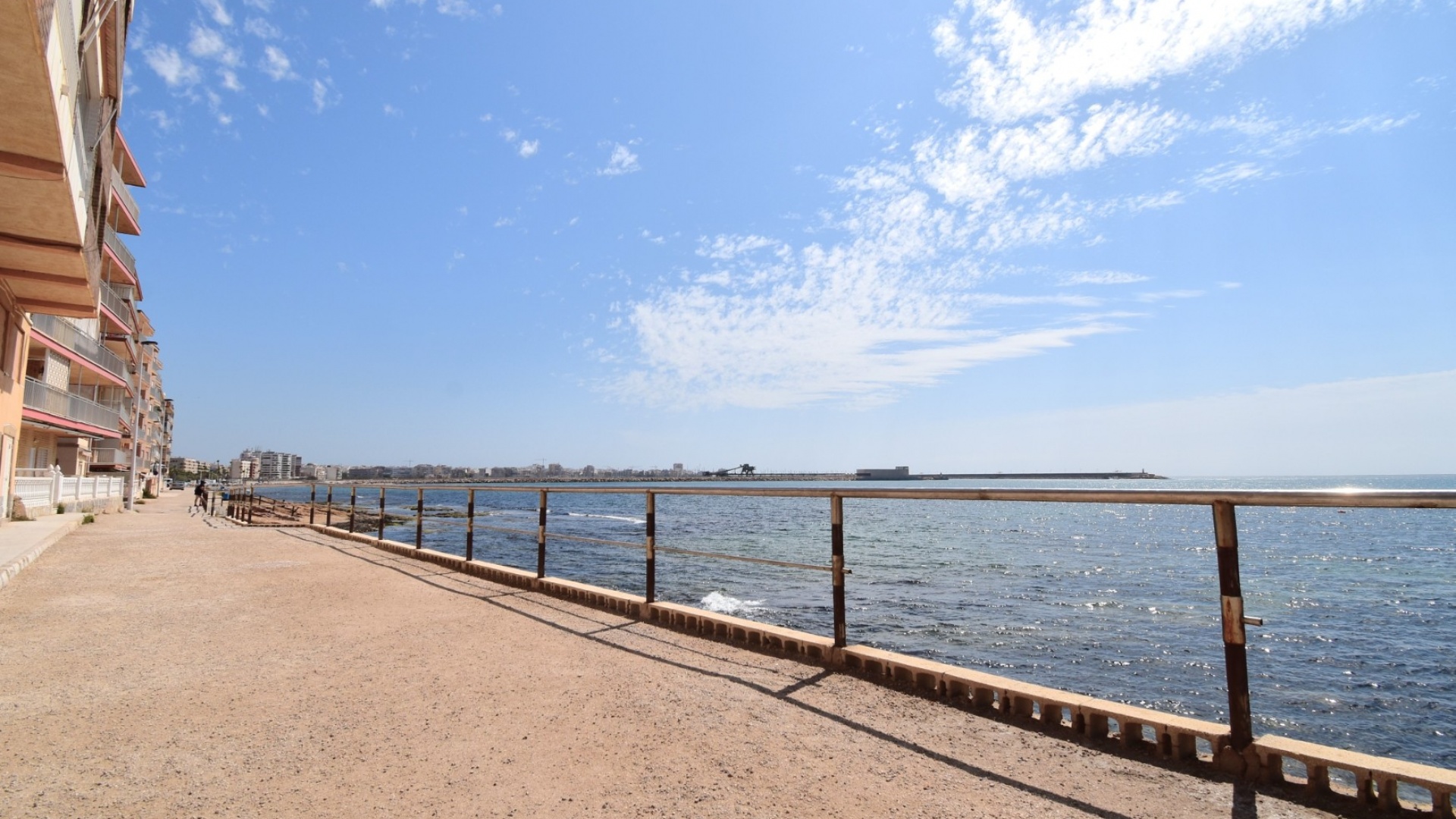 Återförsäljning - Lägenhet - Torrevieja - Mar Azul