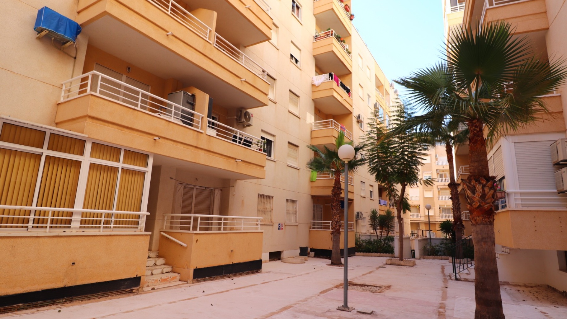 Återförsäljning - Lägenhet - Torrevieja - Torrevieja - Centre