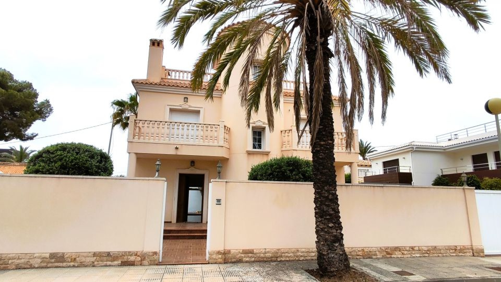 Återförsäljning - Villa - Cabo Roig - beachside cabo roig