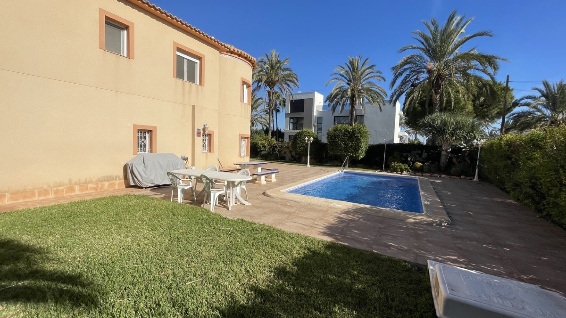 Återförsäljning - Villa - Cabo Roig - beachside cabo roig