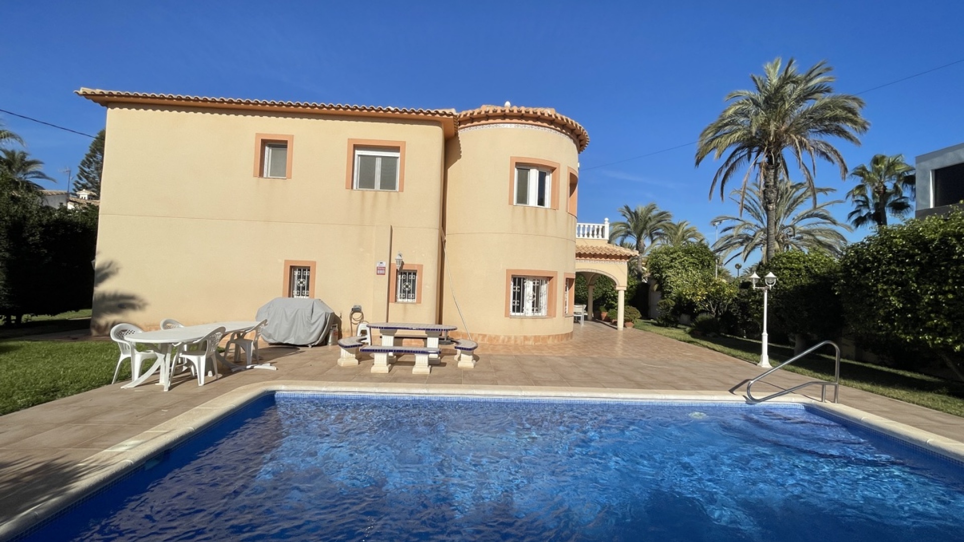 Återförsäljning - Villa - Cabo Roig - beachside cabo roig