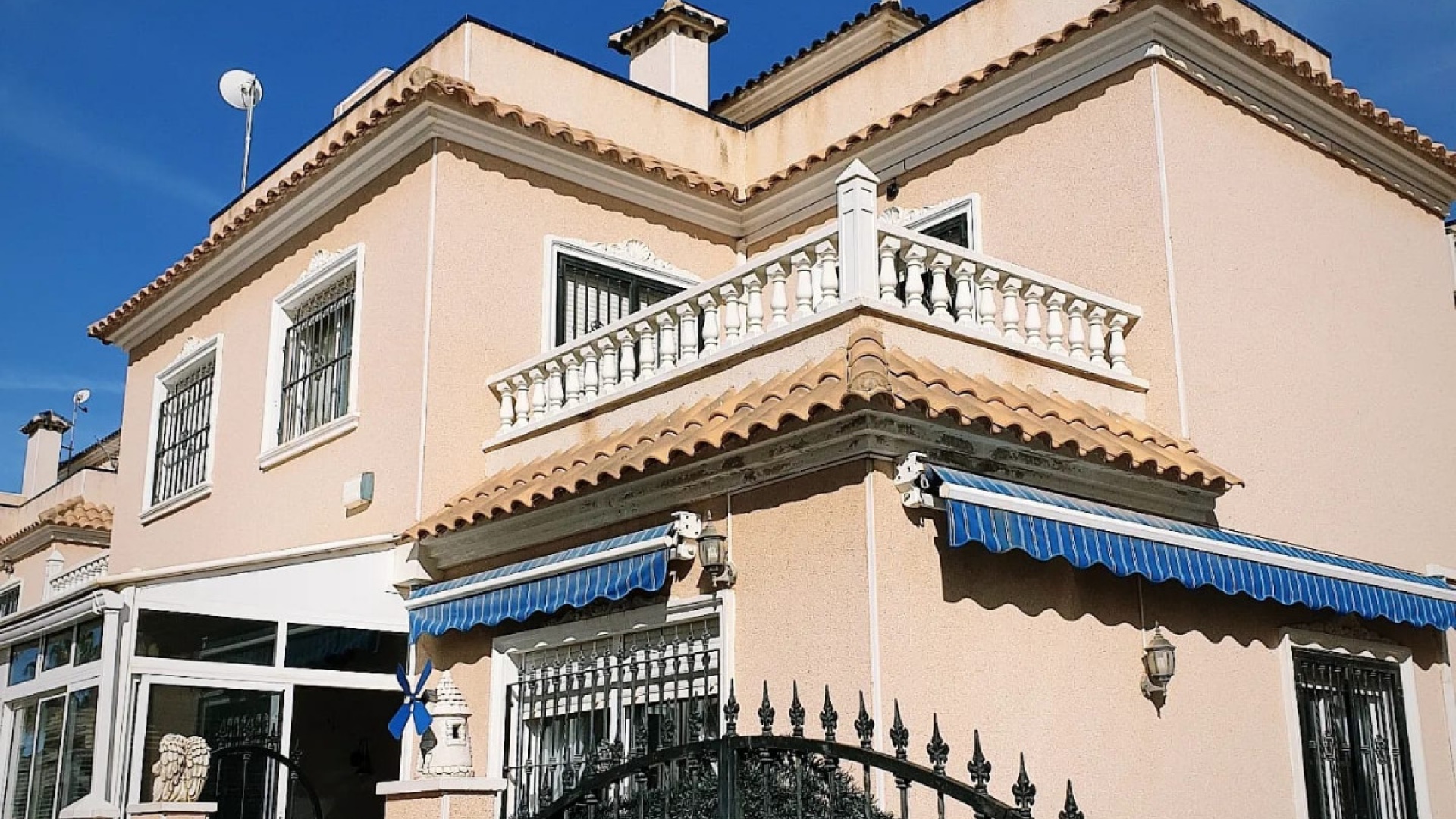 Återförsäljning - Villa - Cabo Roig - la regia