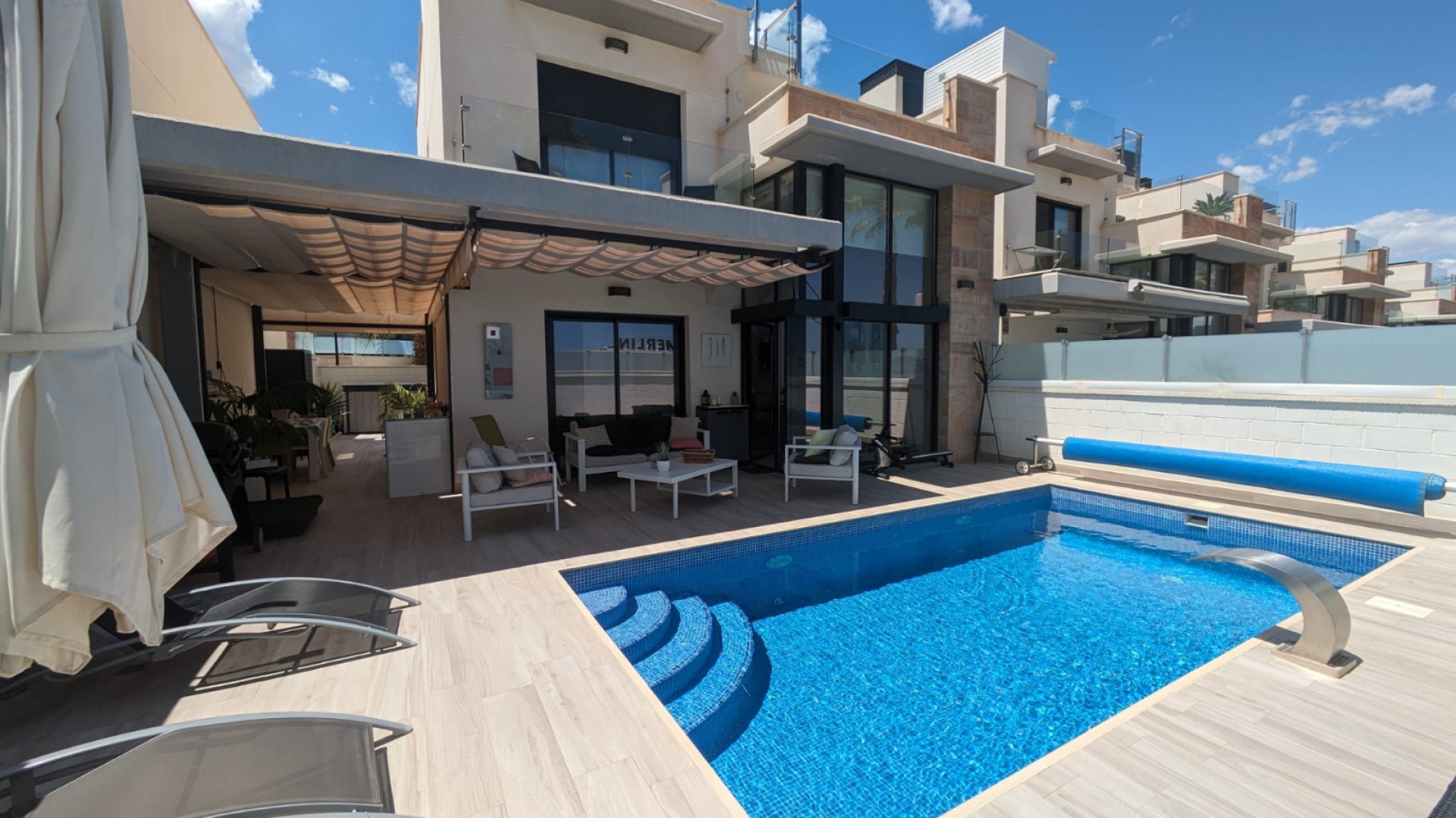 Återförsäljning - Villa - Cabo Roig - Lomas de Cabo Roig