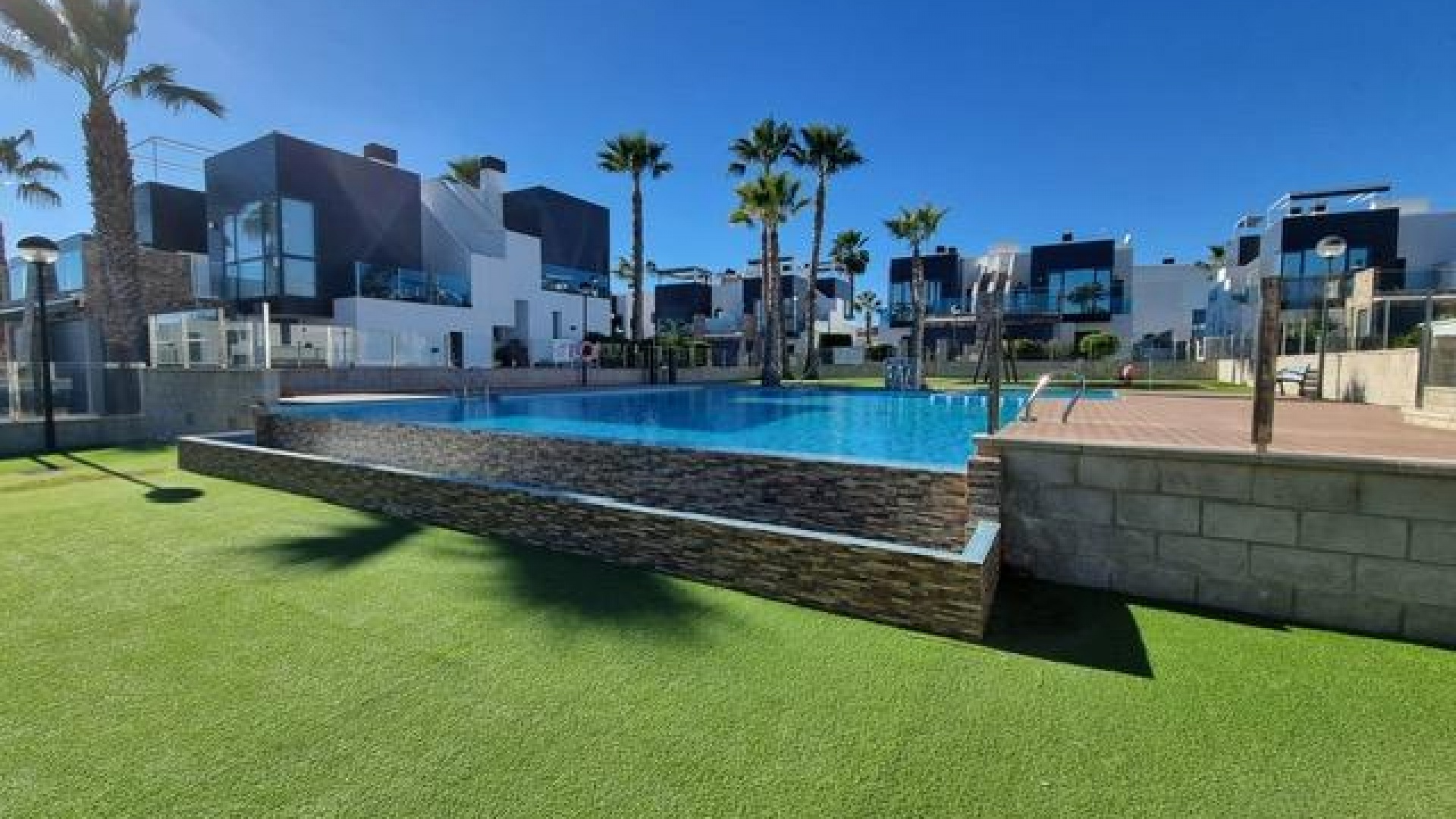 Återförsäljning - Villa - Cabo Roig - Lomas de Cabo Roig