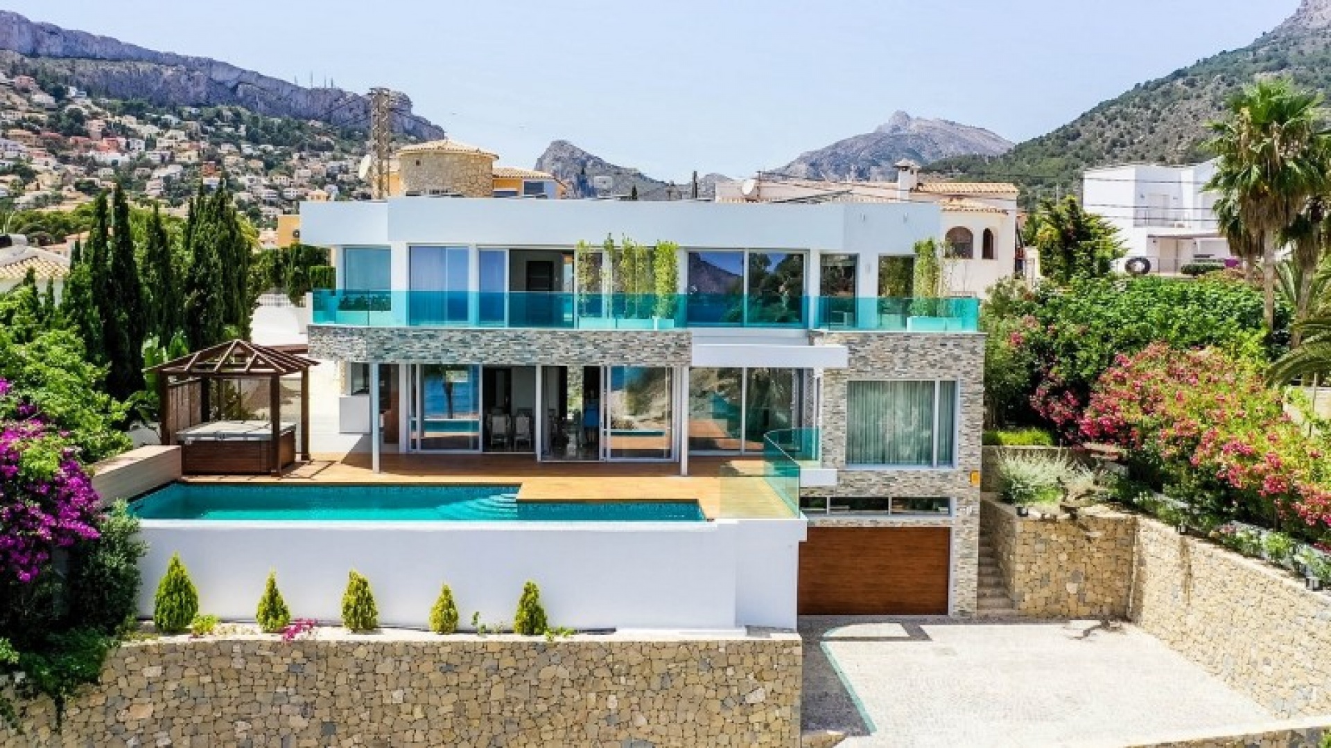 Återförsäljning - Villa - Calpe - La Canuta