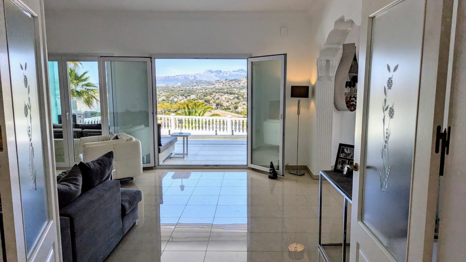 Återförsäljning - Villa - Moraira - Arnella