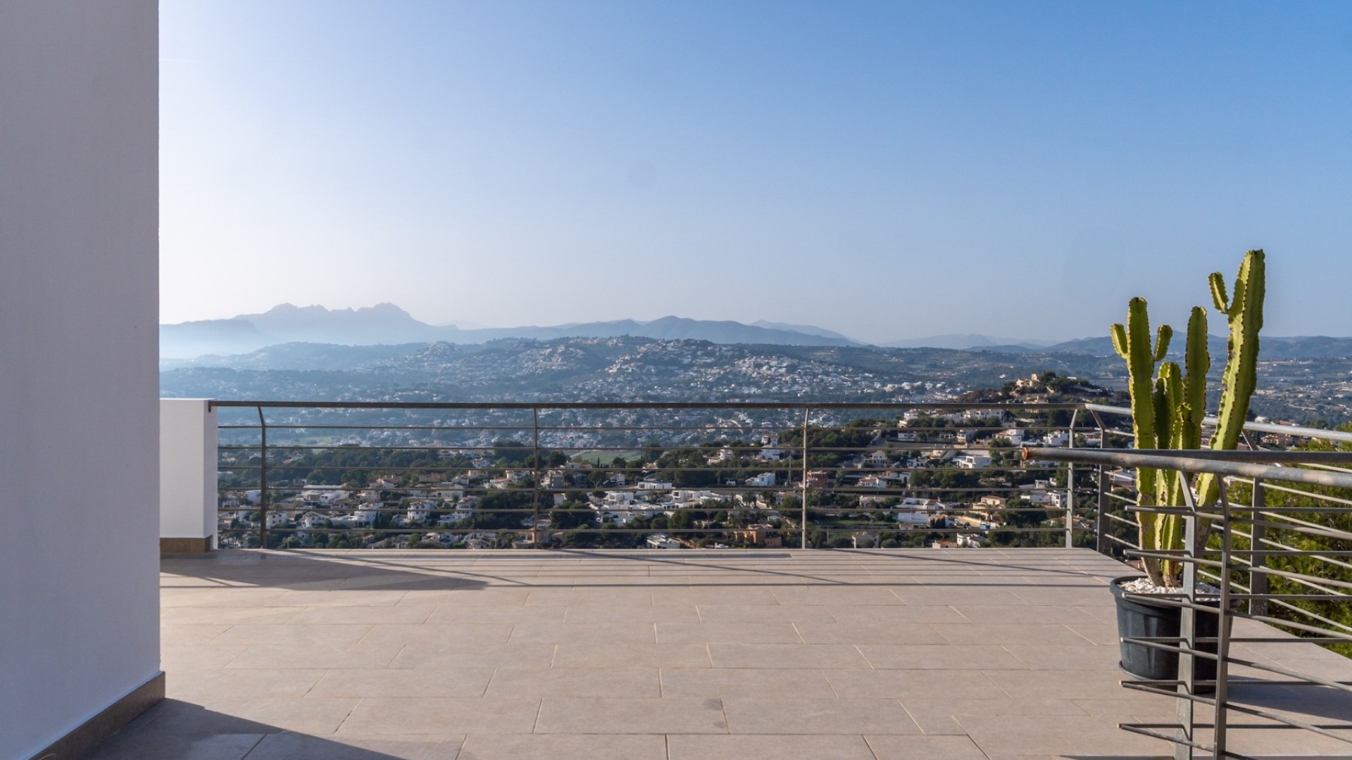 Återförsäljning - Villa - Moraira - Arnella