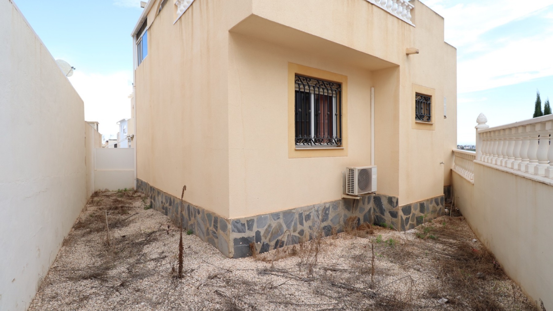 Återförsäljning - Villa - Orihuela Costa - Los Balcones