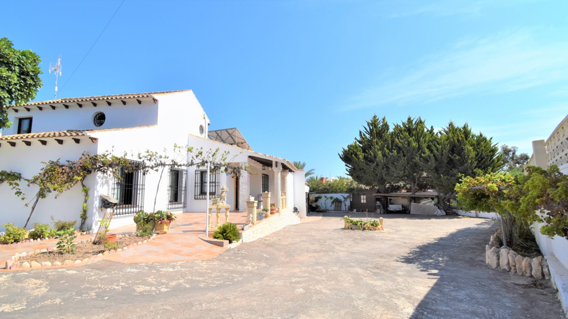 Återförsäljning - Villa - Orihuela Costa - Villamartin