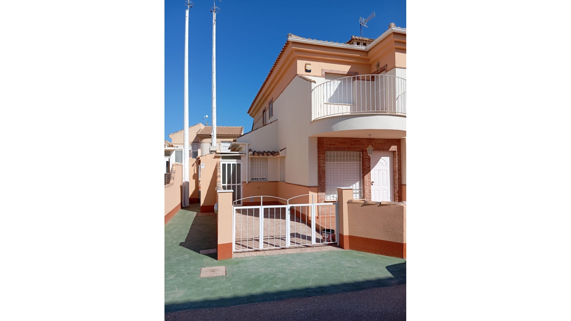 Återförsäljning - Villa - Playa Flamenca - avalon