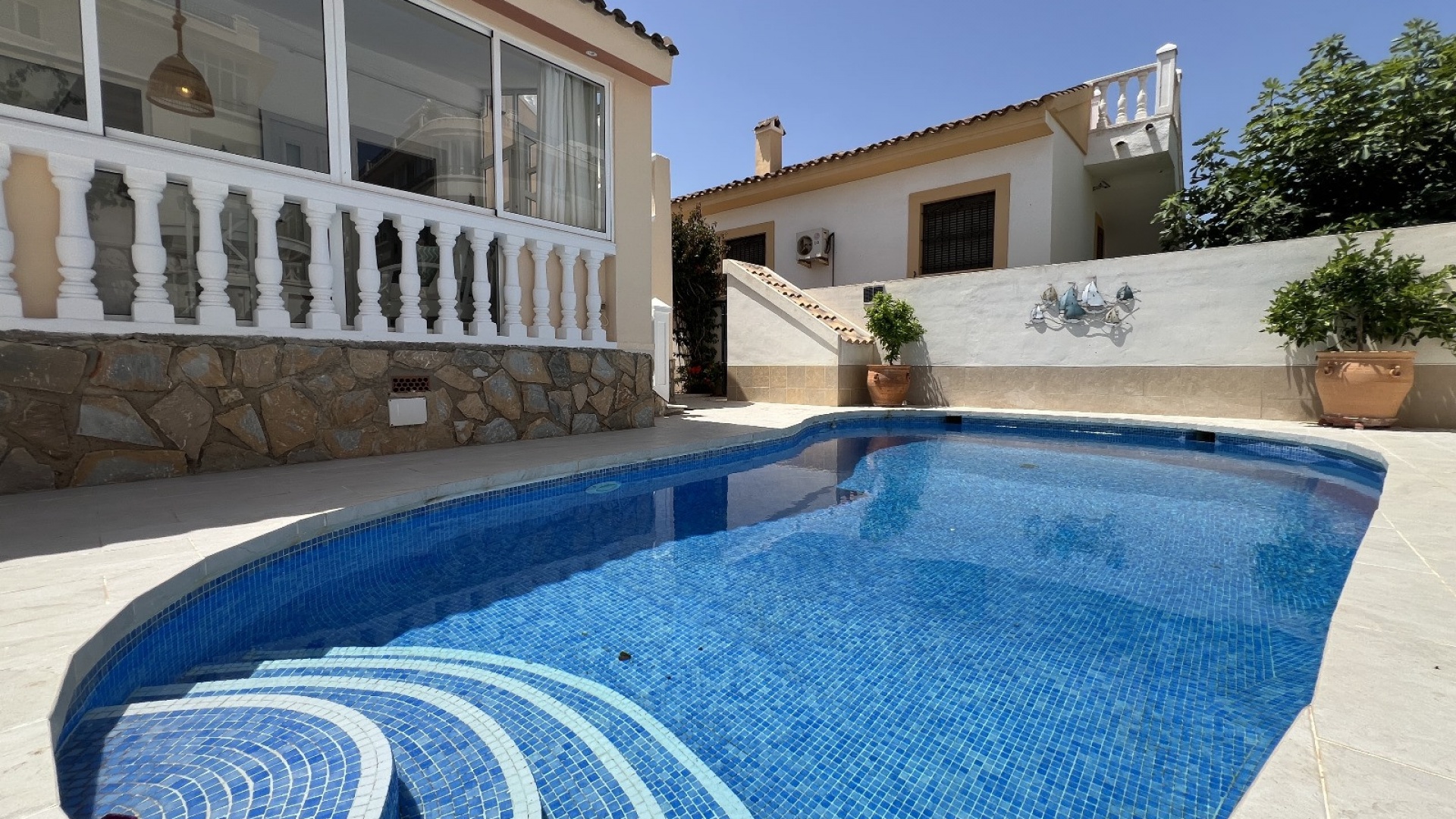 Återförsäljning - Villa - Playa Flamenca - Urb Horizonte