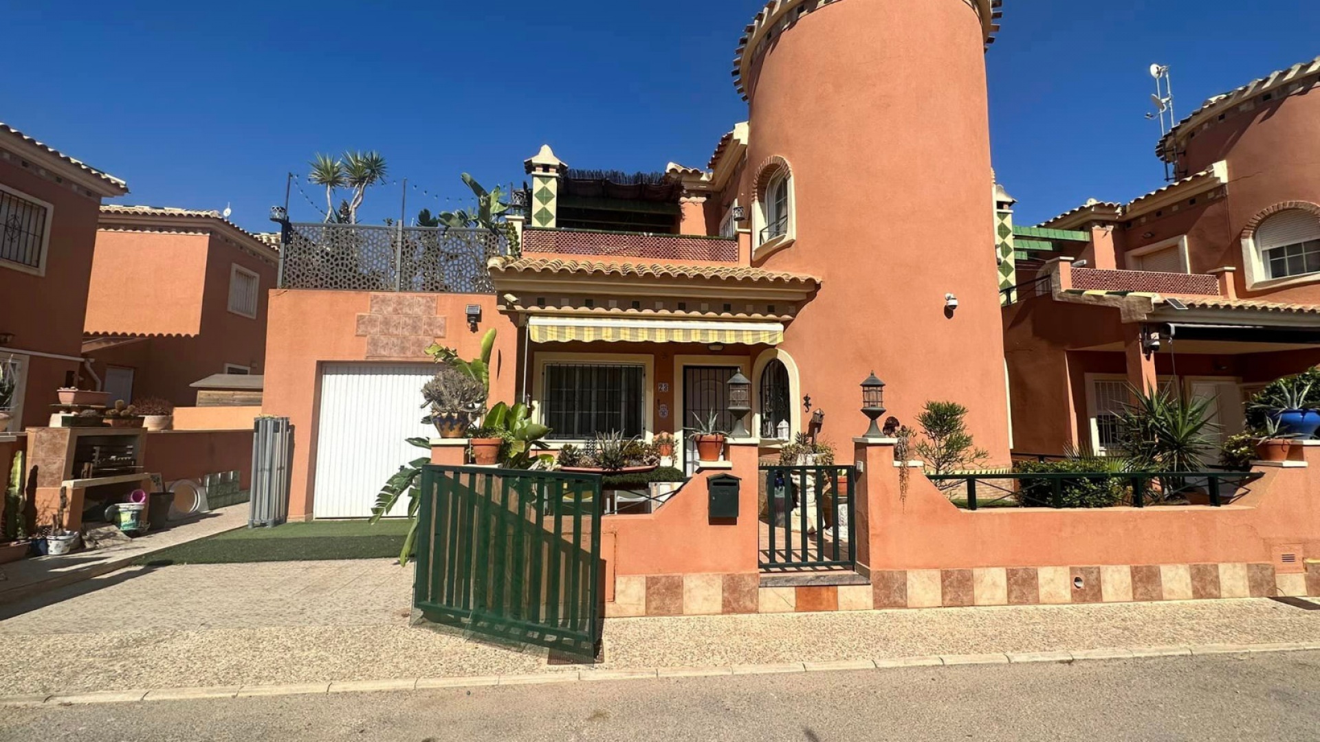 Återförsäljning - Villa - Playa Flamenca - villas san luis