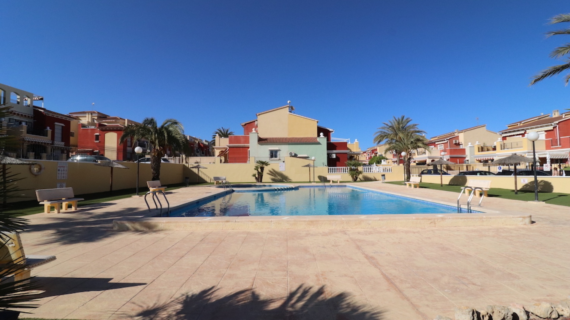 Återförsäljning - Villa - Torrevieja - altos de la bahia