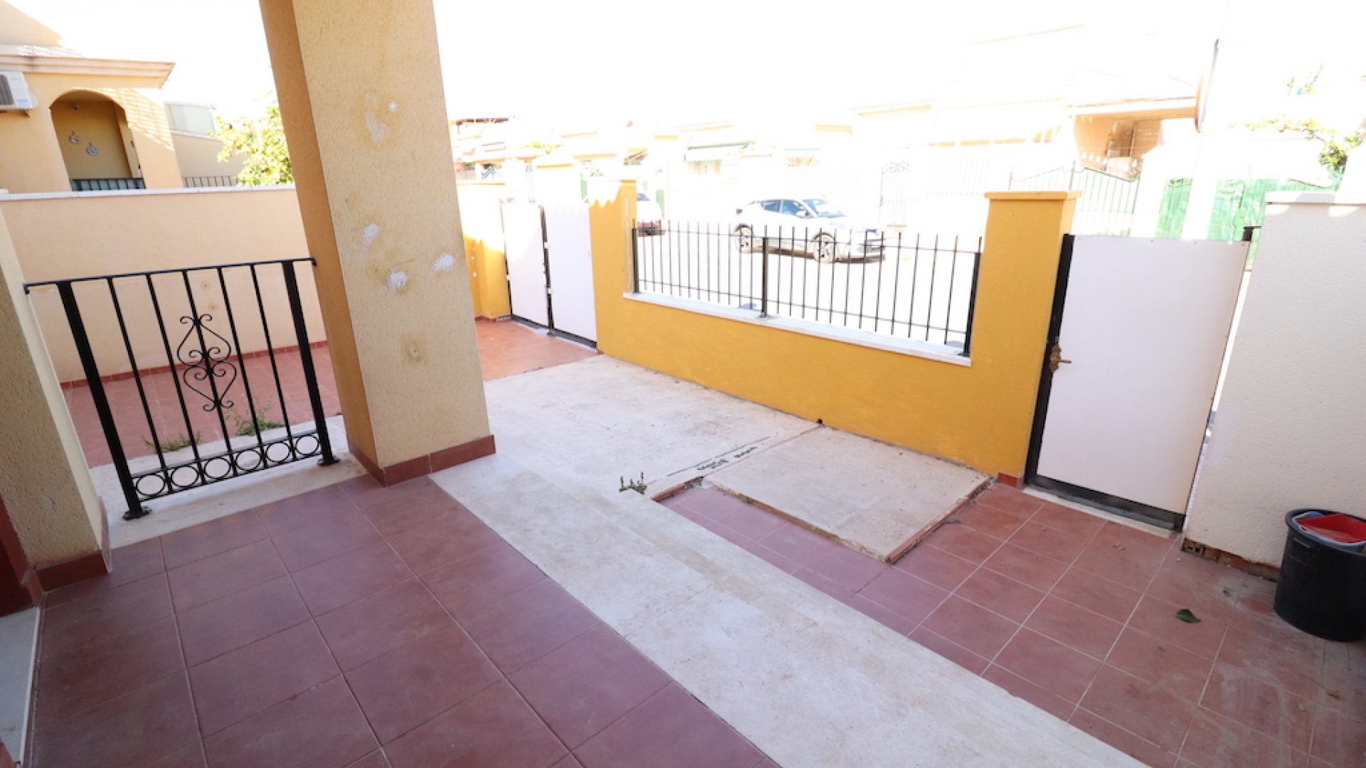 Återförsäljning - Villa - Torrevieja - altos de la bahia