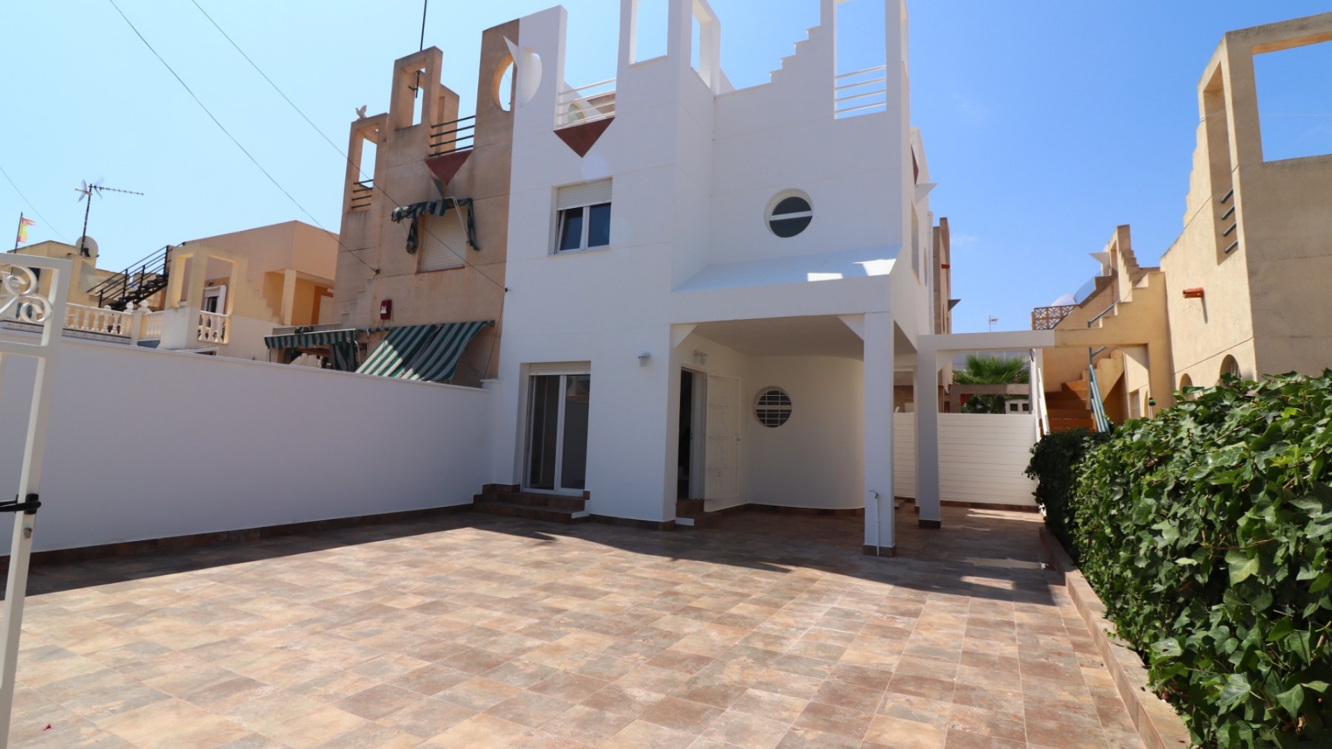 Återförsäljning - Villa - Torrevieja - El Salado