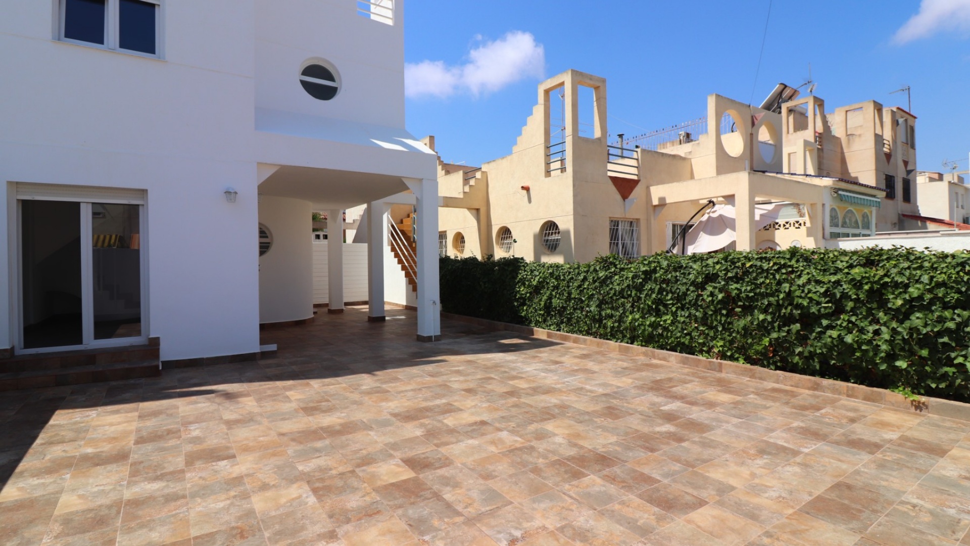 Återförsäljning - Villa - Torrevieja - El Salado