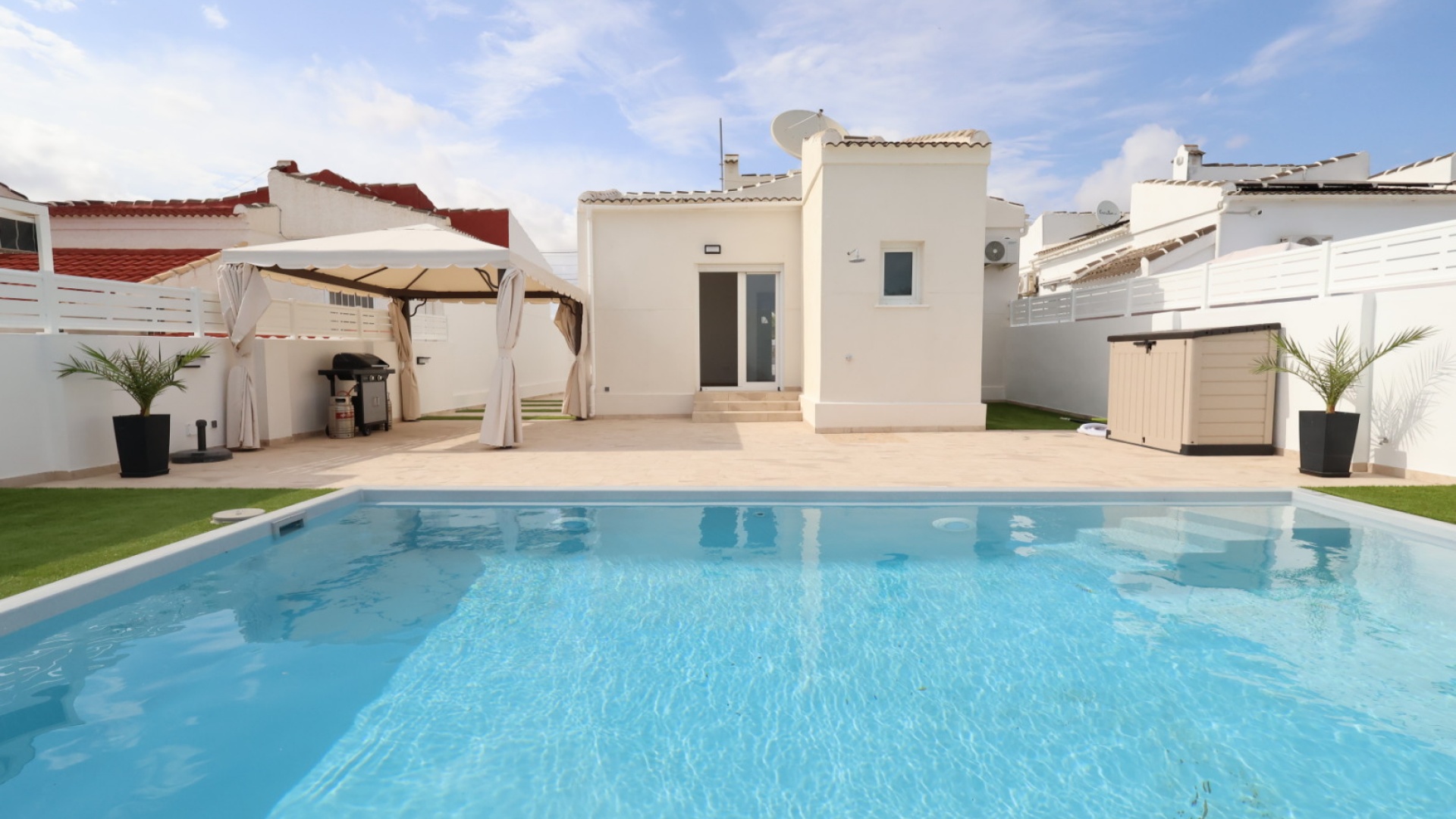 Återförsäljning - Villa - Torrevieja - la siesta