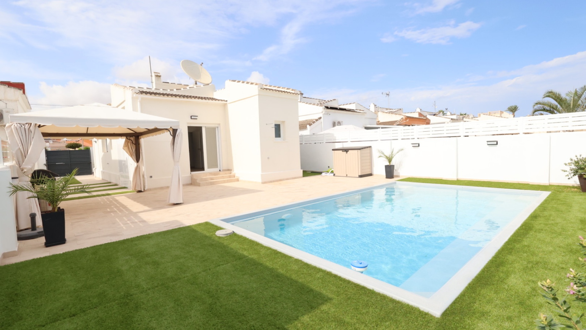 Återförsäljning - Villa - Torrevieja - la siesta