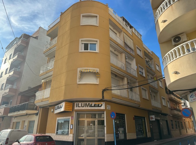 Lägenhet - Återförsäljning - Torrevieja - Acequión