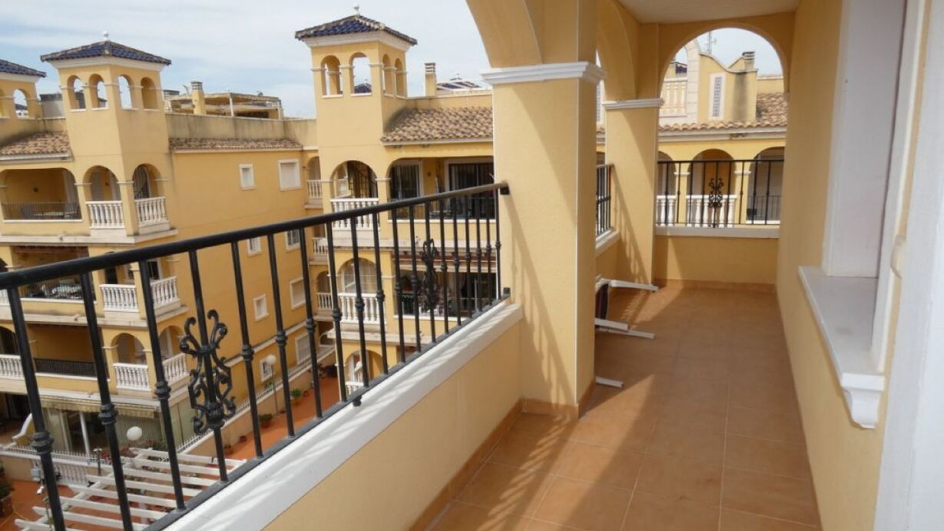 Resale - Apartment - Algorfa