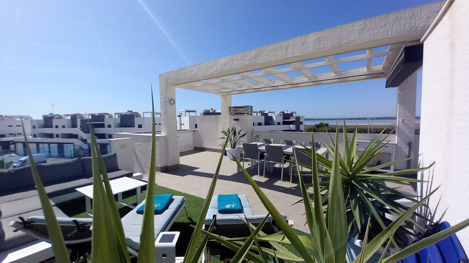 Resale - Apartment - Guardamar del Segura - El Raso