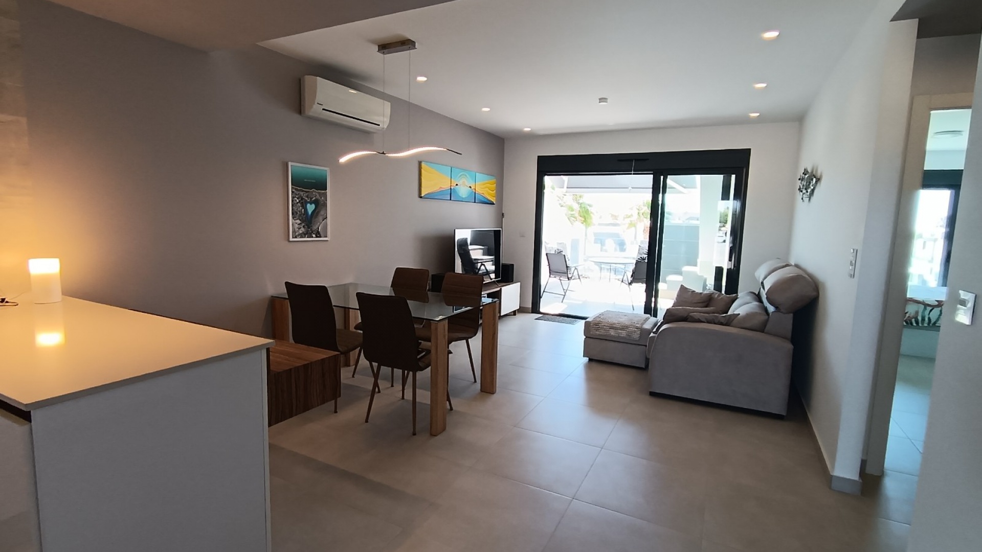 Resale - Apartment - Guardamar del Segura - El Raso