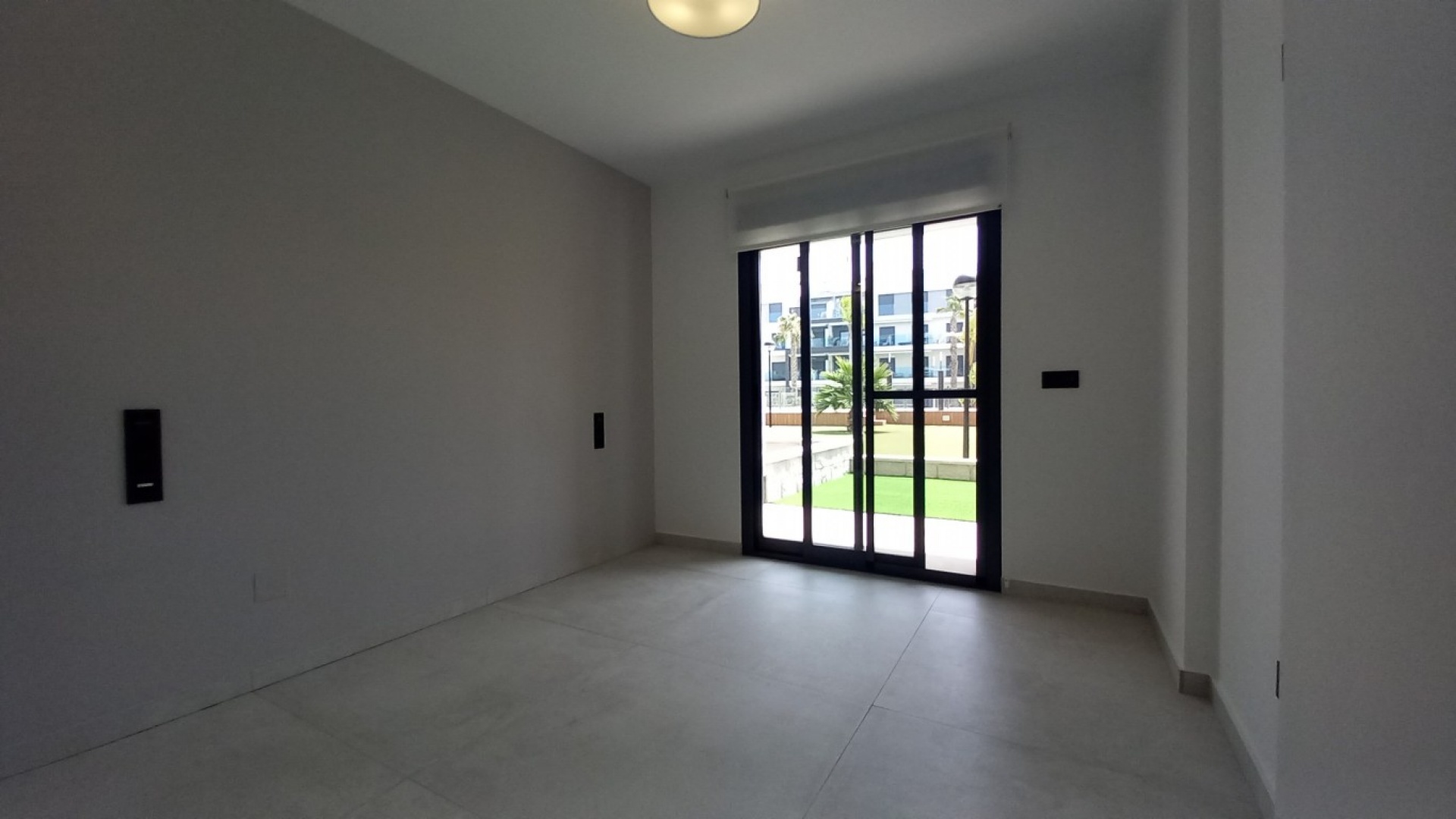 Resale - Apartment - Guardamar del Segura - El Raso