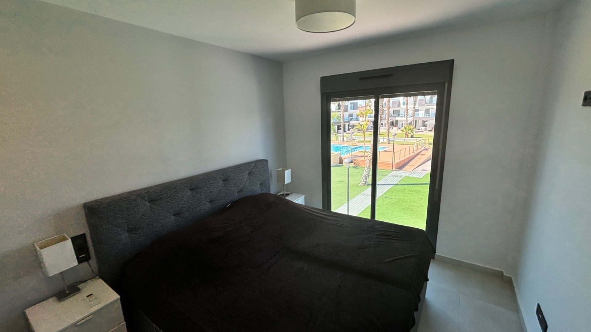 Resale - Apartment - Guardamar del Segura - El Raso