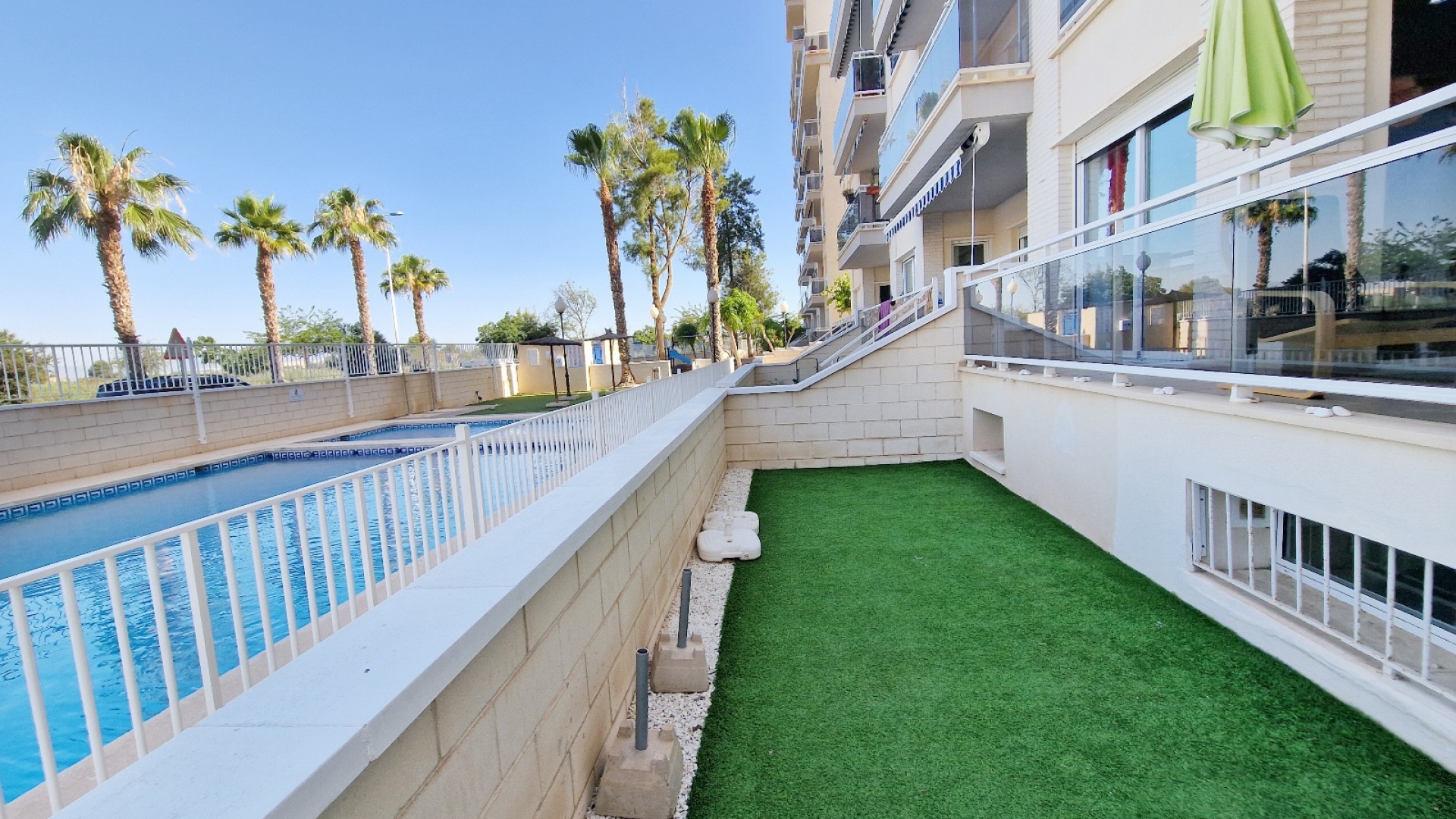 Resale - Apartment - Guardamar del Segura