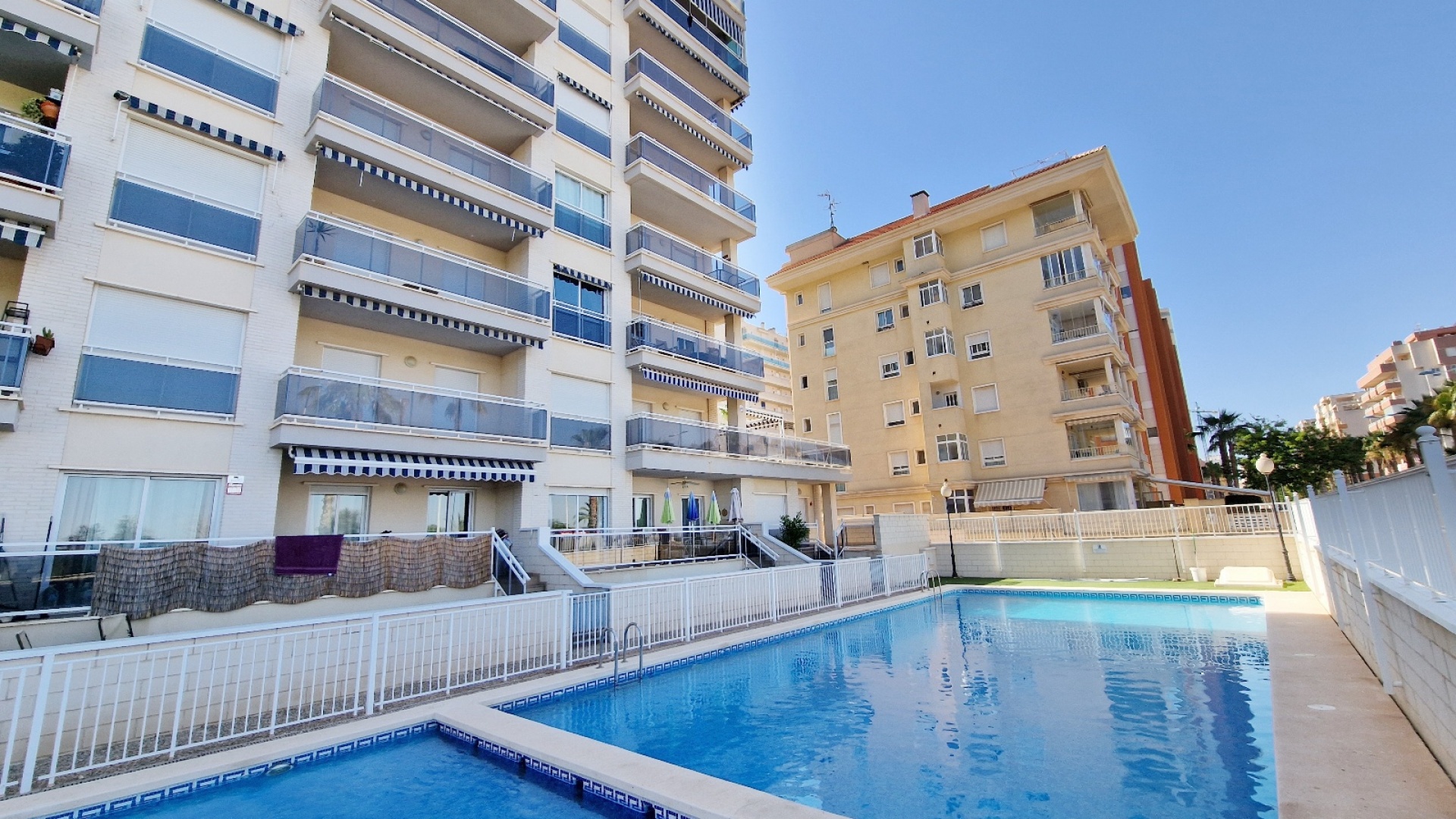 Resale - Apartment - Guardamar del Segura