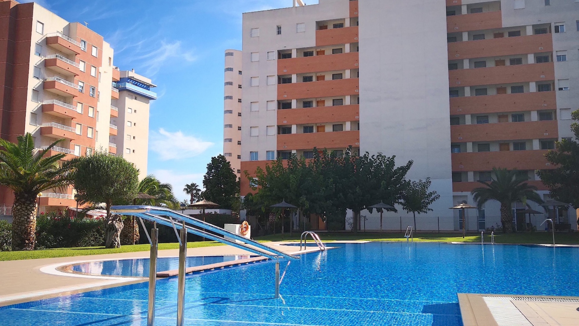 Resale - Apartment - Guardamar del Segura