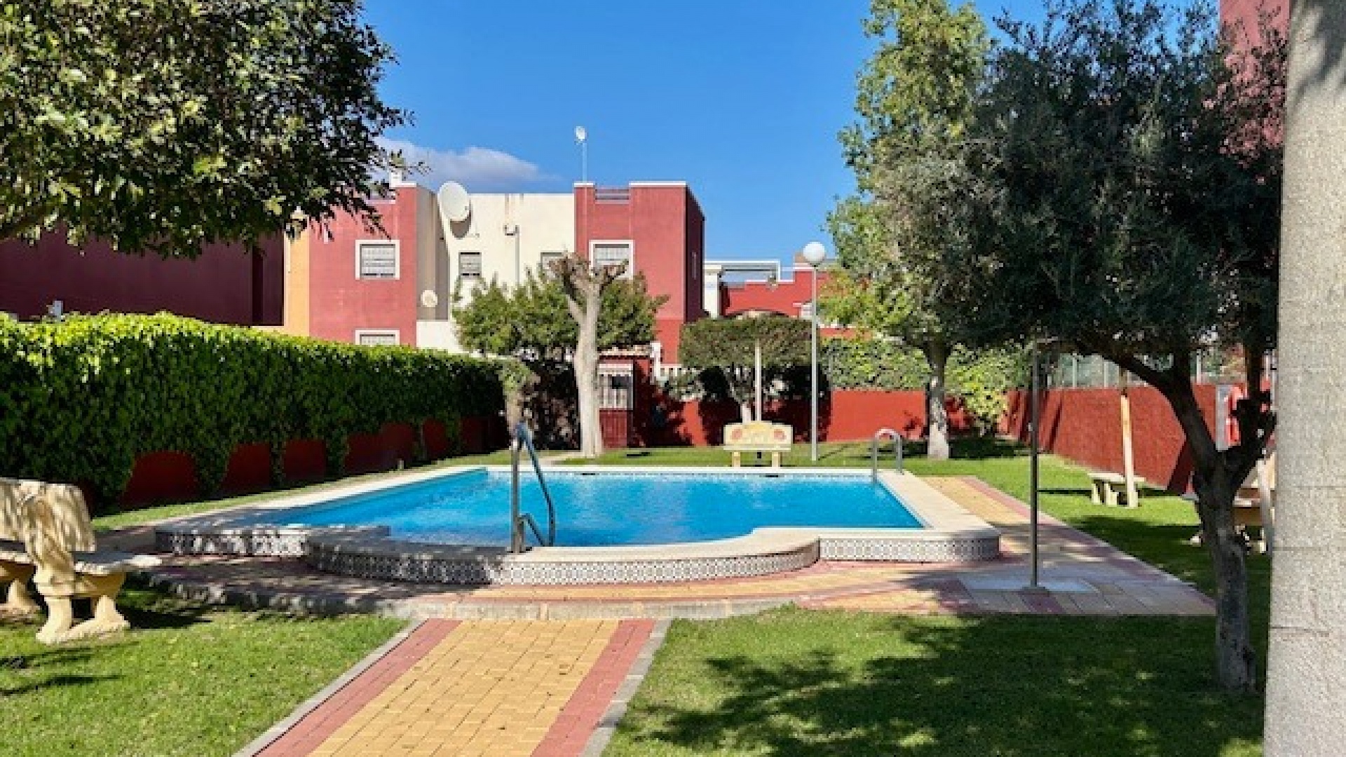 Resale - Apartment - Los Altos - dream hills