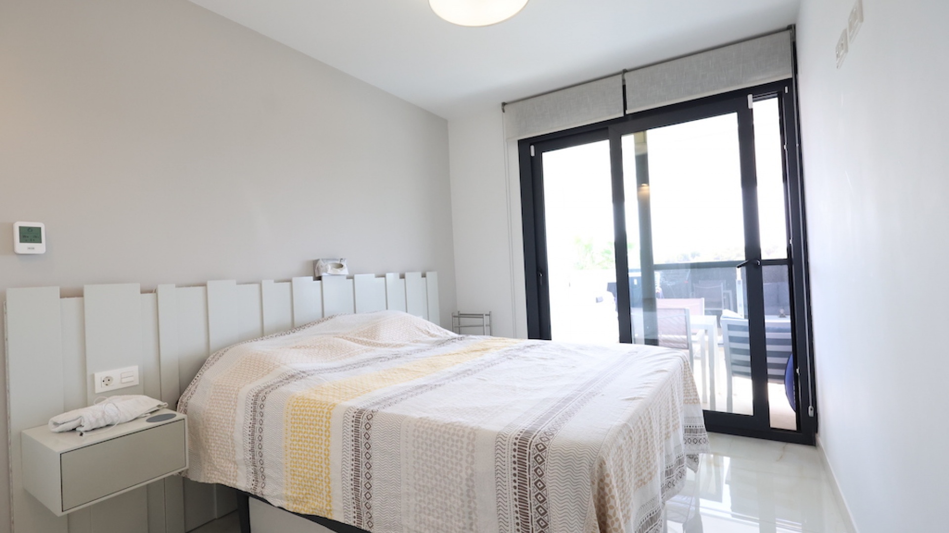 Resale - Apartment - Los Altos - Res. El Amanecer