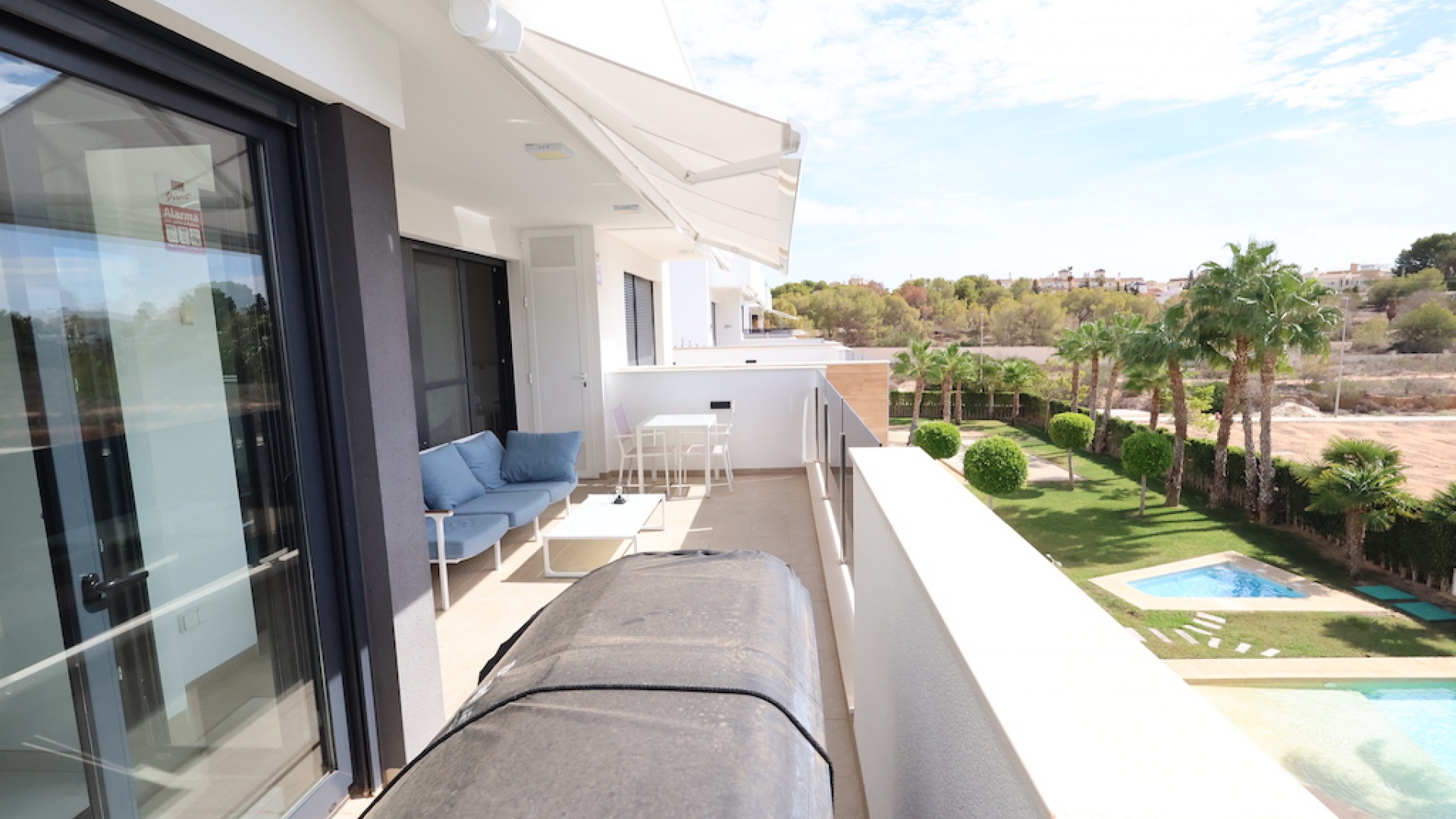 Resale - Apartment - Los Altos - Res. El Amanecer